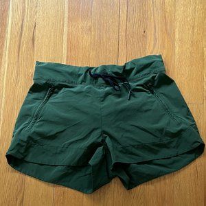 Athleta size 10 shorts